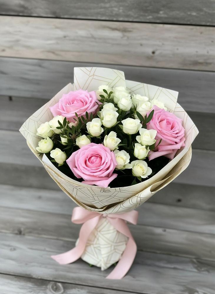Букет цветов из: Розы в Сертолово
