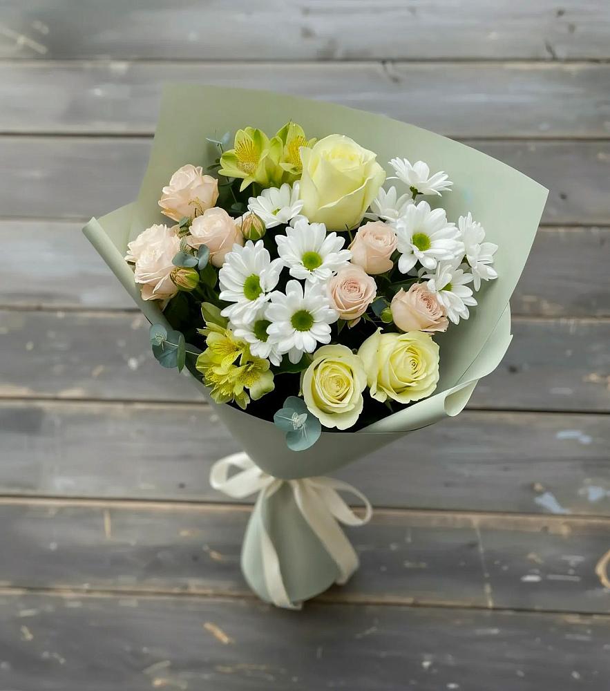 Букет цветов из: Альстромерии, Розы и Хризантемы в Сертолово
