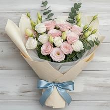 Букет цветов из:  Лизиантусы в Сертолово