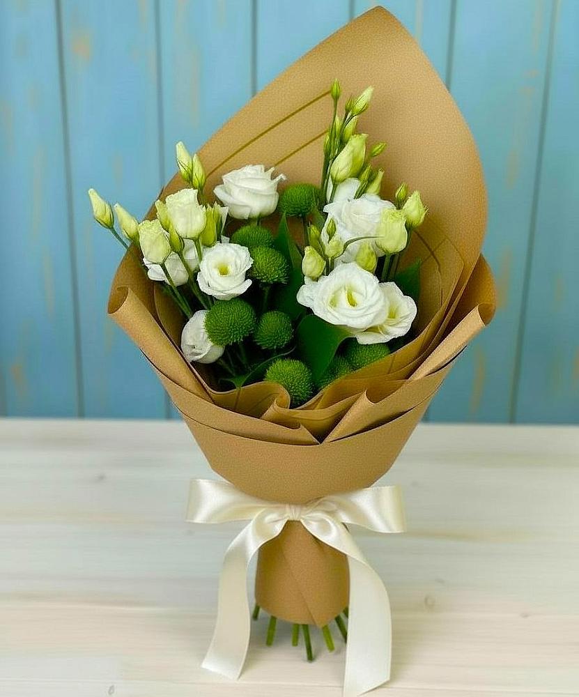 Букет цветов из: Хризантемы и Лизиантусы в Сертолово