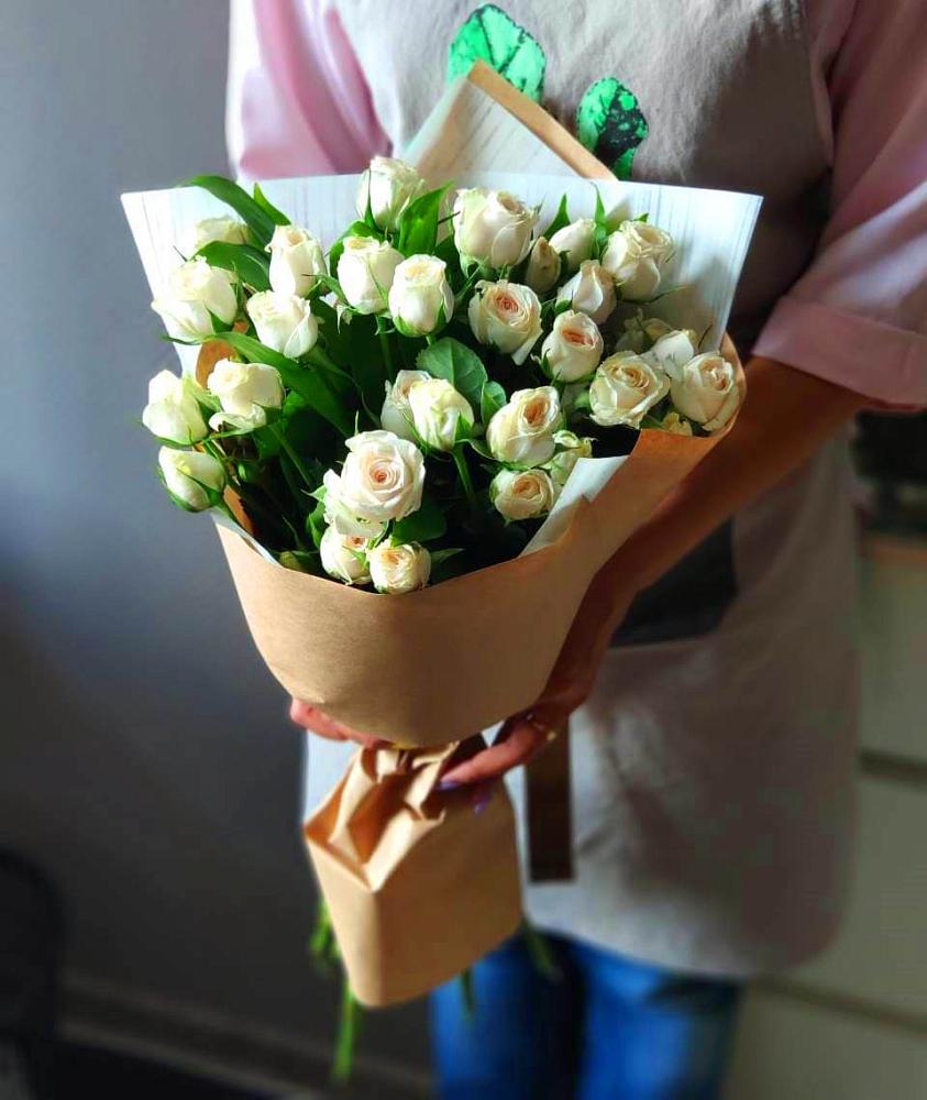 Букет цветов из: Розы в Сертолово