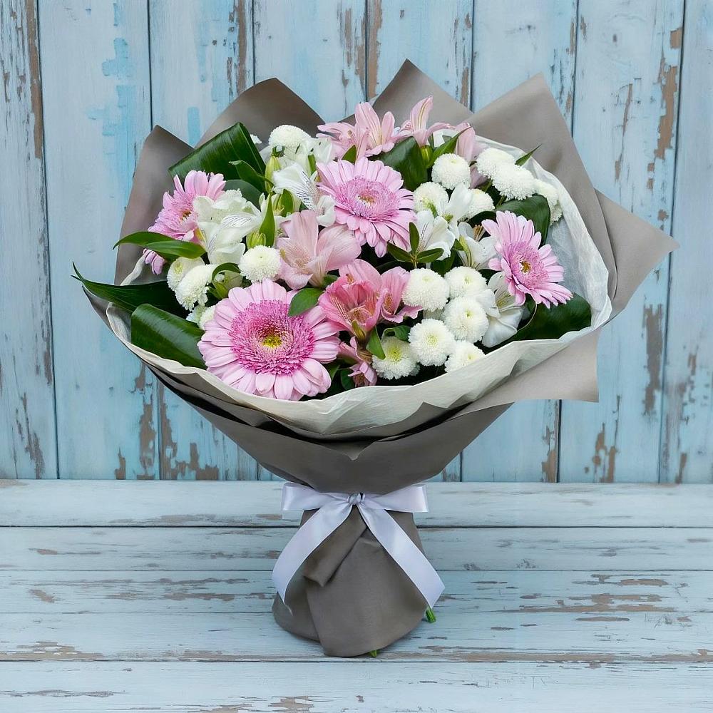 Букет цветов из: Герберы, Альстромерии и Хризантемы в Сертолово