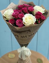 Букет цветов из:  Розы в Сертолово