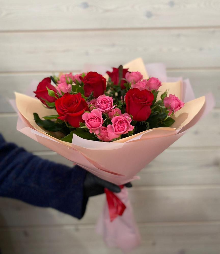Букет цветов из: Розы в Сертолово