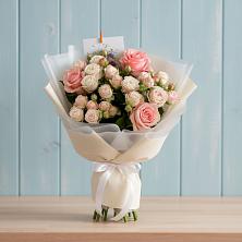 Букет цветов из:  Розы в Сертолово