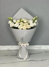 Букет цветов из:  Розы и Лизиантусы #REPLACE_PRED# Сертолово